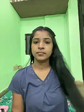 Snapshot of hot-couple-0 chatting on May 31, 2026, 1:39 pm hot-couple-0 online show from May 31, 2026, 1:39 pm