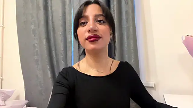 Snapshot of AngellaBarbini chatting on June 28, 2026, 2:34 pm AngellaBarbini online show from June 28, 2026, 2:34 pm