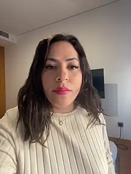 SabrinaDVD online show from May 17, 2026, 1:22 pm