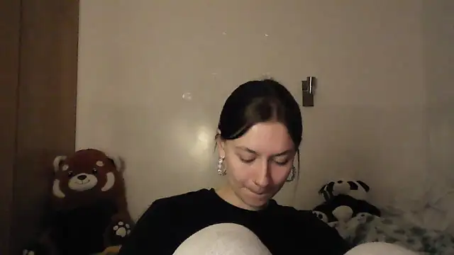 Snapshot of JuicyErika chatting on May 21, 2026, 9:01 pm JuicyErika online show from May 21, 2026, 9:01 pm