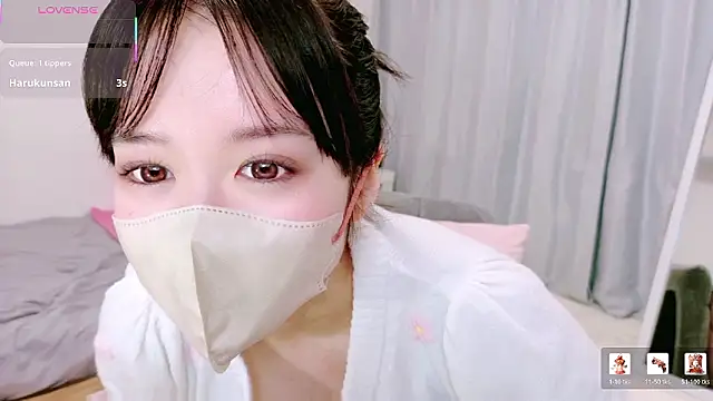Snapshot of mayu_chan_ chatting on June 1, 2026, 11:37 pm mayu chan online show from June 1, 2026, 11:37 pm