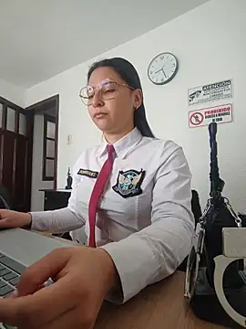 Snapshot of Queen_linda1 chatting on May 30, 2026, 1:28 pm Queen linda1 online show from May 30, 2026, 1:28 pm