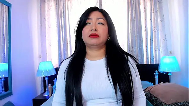 Snapshot of Victoria_kim_lee chatting on June 11, 2026, 2:03 pm Victoria kim lee online show from June 11, 2026, 2:03 pm