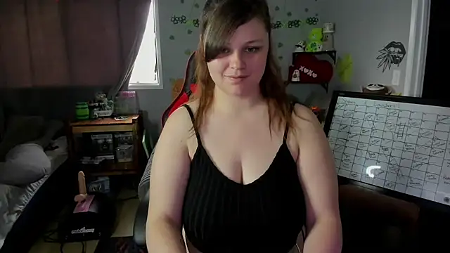 Snapshot of DelilaFields2 chatting on May 15, 2026, 11:03 pm DelilaFields2 online show from May 15, 2026, 11:03 pm