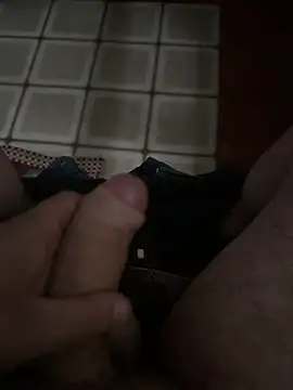 frarorrr online show from April 28, 2026, 3:49 pm