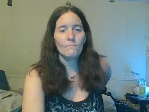 Mini83 online show from May 14, 2026, 6:49 pm