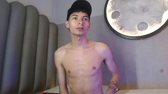 Yefersonyoss online show from May 13, 2026, 8:43 am