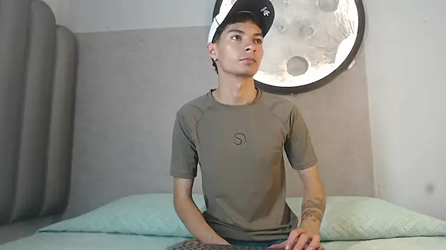 Yefersonyoss online show from May 15, 2026, 10:08 pm