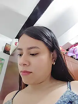 Snapshot of Nicol_Alvarez1 chatting on May 21, 2026, 10:40 pm Nicol Alvarez1 online show from May 21, 2026, 10:40 pm