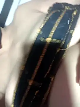 Snapshot of yourslutty65 chatting on May 7, 2026, 10:18 am yourslutty65 online show from May 7, 2026, 10:18 am
