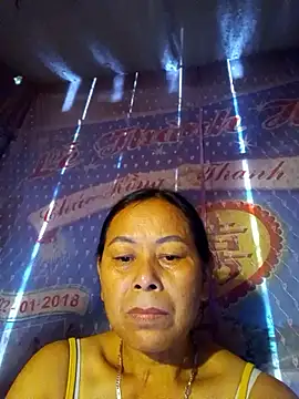 Snapshot of Ari-Na9 chatting on May 2, 2026, 3:34 am Ari-Na9 online show from May 2, 2026, 3:34 am