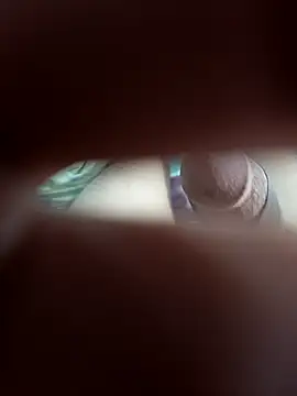 hotshame21 online show from April 22, 2026, 7:31 pm