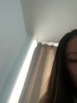 SamiiContreras  online show from July 21, 2026, 9:38 pm