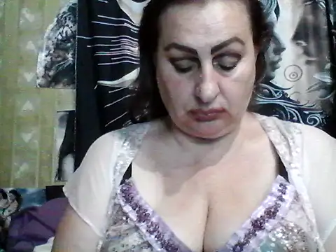 Snapshot of LoaqLovew chatting on July 30, 2026, 8:46 am LoaqLovew online show from July 30, 2026, 8:46 am
