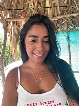 Snapshot of SaryJonex chatting on June 2, 2026, 3:12 pm SaryJonex online show from June 2, 2026, 3:12 pm