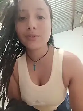 Snapshot of Soffia-zapata chatting on May 24, 2026, 11:26 pm Soffia-zapata online show from May 24, 2026, 11:26 pm