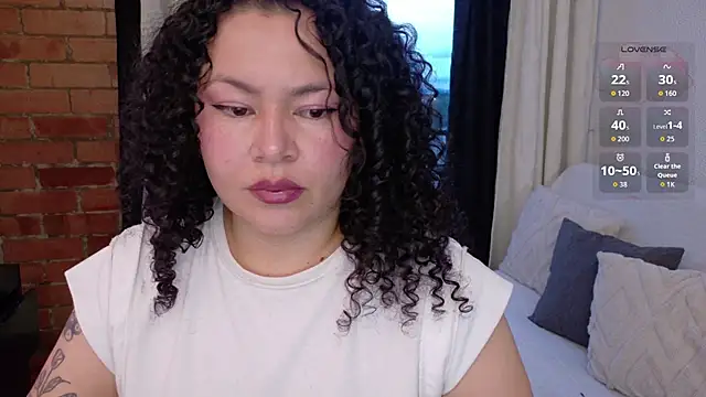 MissBronte online show from June 6, 2026, 11:10 pm