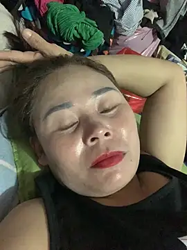 Snapshot of Helen-baby chatting on May 20, 2026, 11:51 am Helen-baby online show from May 20, 2026, 11:51 am