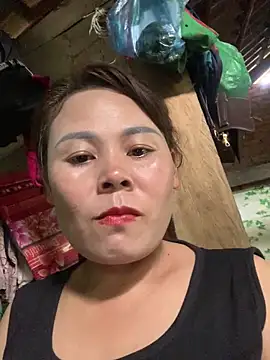 Snapshot of Helen-baby chatting on June 13, 2026, 5:05 am Helen-baby online show from June 13, 2026, 5:05 am