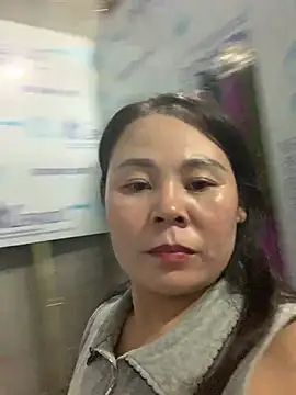 Snapshot of Helen-baby chatting on May 2, 2026, 7:24 am Helen-baby online show from May 2, 2026, 7:24 am