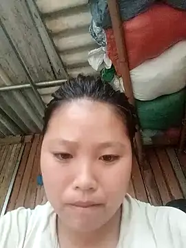 Baby-xinh online show from May 18, 2026, 12:11 am