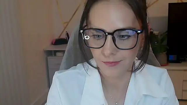 Snapshot of khalessi13 chatting on May 7, 2026, 9:07 pm khalessi13 online show from May 7, 2026, 9:07 pm