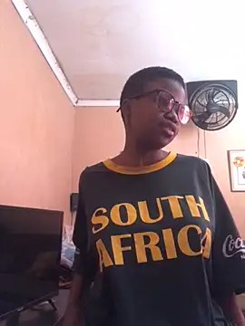 Hotboobs27 online show from April 29, 2026, 9:13 am