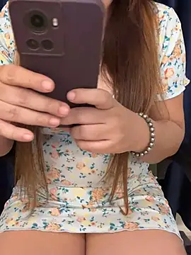 Snapshot of Naughty-Shreenn chatting on June 7, 2026, 10:15 pm Naughty-Shreenn online show from June 7, 2026, 10:15 pm