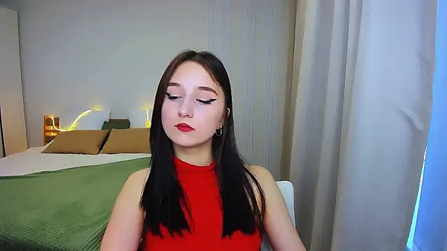 Snapshot of JulietteMonli chatting on June 12, 2026, 12:03 pm JulietteMonli online show from June 12, 2026, 12:03 pm