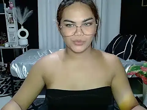 Snapshot of Kendallfoxx chatting on June 11, 2026, 2:53 am Kendallfoxx online show from June 11, 2026, 2:53 am