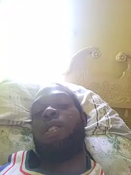 Snapshot of Bonergad chatting on May 18, 2026, 4:34 pm Bonergad online show from May 18, 2026, 4:34 pm