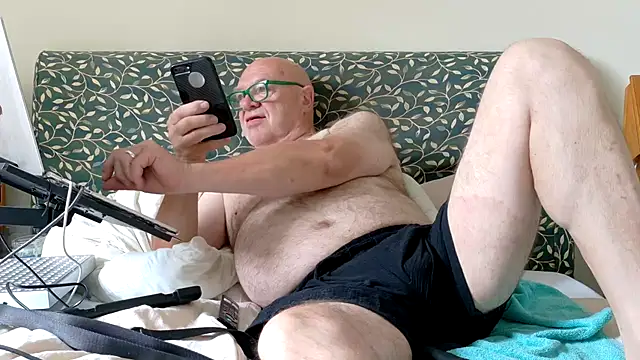 Snapshot of KinkCentral chatting on June 30, 2026, 9:09 am KinkCentral online show from June 30, 2026, 9:09 am
