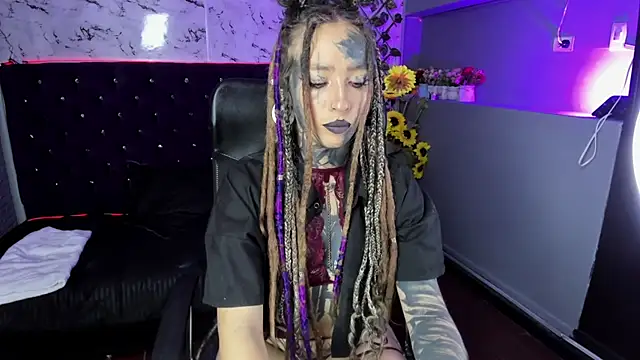 Snapshot of Lucy_Doll8 chatting on June 3, 2026, 8:57 pm Lucy Doll8 online show from June 3, 2026, 8:57 pm