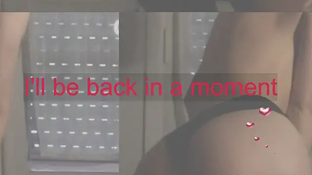 ItsCuteGoddess online show from April 26, 2026, 5:49 am