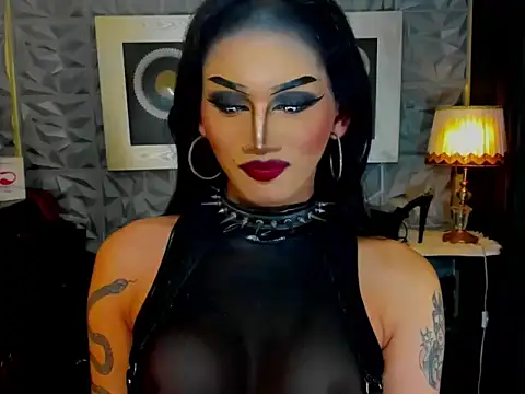 Snapshot of lubottarah chatting on July 6, 2026, 5:04 pm lubottarah online show from July 6, 2026, 5:04 pm