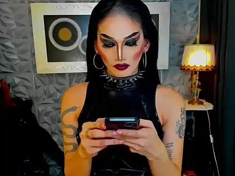Snapshot of lubottarah chatting on July 2, 2026, 11:11 pm lubottarah online show from July 2, 2026, 11:11 pm