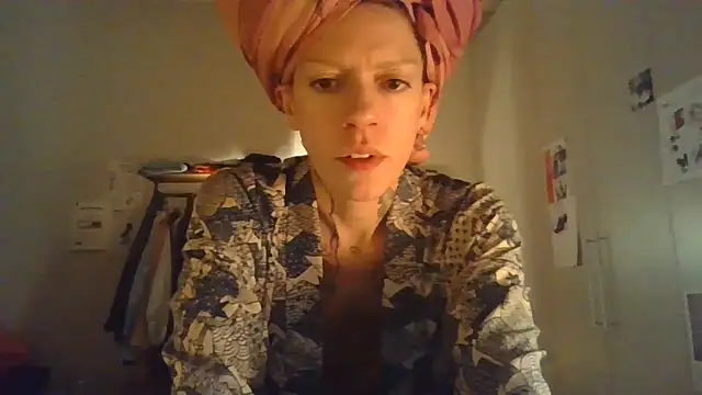 Snapshot of plsmecha chatting on July 2, 2026, 1:28 am plsmecha online show from July 2, 2026, 1:28 am