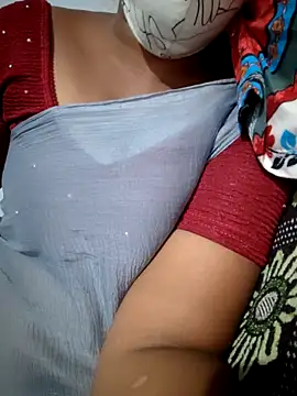 Tamil Hot HoneyBee online show from May 30, 2026, 7:52 pm