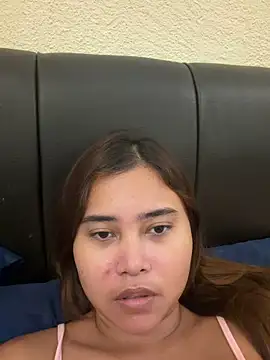 Snapshot of Asianbbybella chatting on May 16, 2026, 7:24 pm Asianbbybella online show from May 16, 2026, 7:24 pm