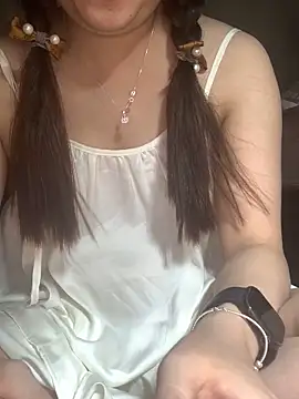 Snapshot of Meimeisexy1 chatting on June 8, 2026, 11:33 am Meimeisexy1 online show from June 8, 2026, 11:33 am