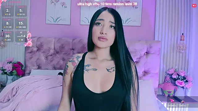 Snapshot of Ariana_west_ chatting on May 25, 2026, 12:59 pm Ariana west online show from May 25, 2026, 12:59 pm