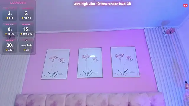 Snapshot of Ariana_west_ chatting on April 30, 2026, 1:07 pm Ariana west online show from April 30, 2026, 1:07 pm