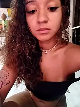 Nina tropical online show from April 28, 2026, 11:53 pm