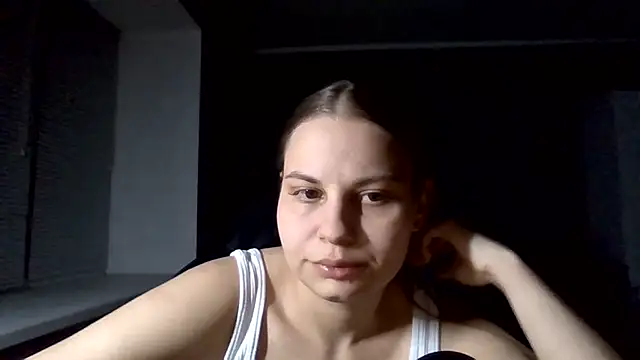 Snapshot of _Linsyy_ee_ chatting on April 30, 2026, 6:04 pm Linsyy ee online show from April 30, 2026, 6:04 pm