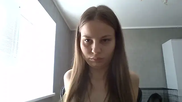 Snapshot of _Linsyy_ee_ chatting on June 14, 2026, 9:32 am Linsyy ee online show from June 14, 2026, 9:32 am