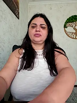Snapshot of -CUTE-EVVIL- chatting on May 8, 2026, 5:55 am -CUTE-EVVIL- online show from May 8, 2026, 5:55 am