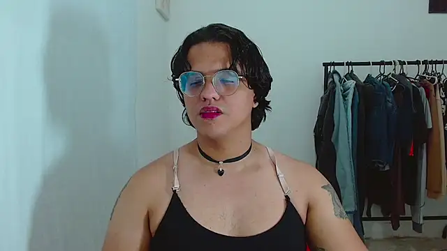 Snapshot of Diane_exotic chatting on May 24, 2026, 10:31 pm Diane exotic online show from May 24, 2026, 10:31 pm