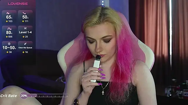 Snapshot of Mercy_Noctellee chatting on June 21, 2026, 4:02 pm Mercy Noctellee online show from June 21, 2026, 4:02 pm