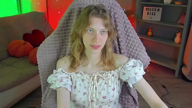 Snapshot of Emily_Cartex chatting on May 23, 2026, 5:39 am Emily Cartex online show from May 23, 2026, 5:39 am