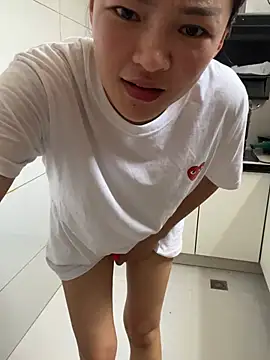 Meimei-bb online show from June 16, 2026, 2:22 am